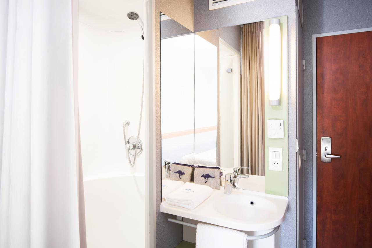 Ibis Budget Rennes Route De Saint Malo Montgermont Екстериор снимка