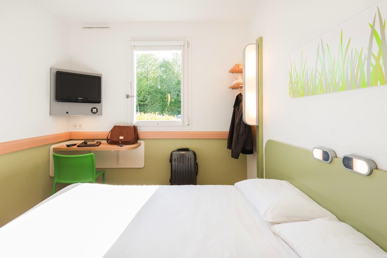 Ibis Budget Rennes Route De Saint Malo Montgermont Екстериор снимка