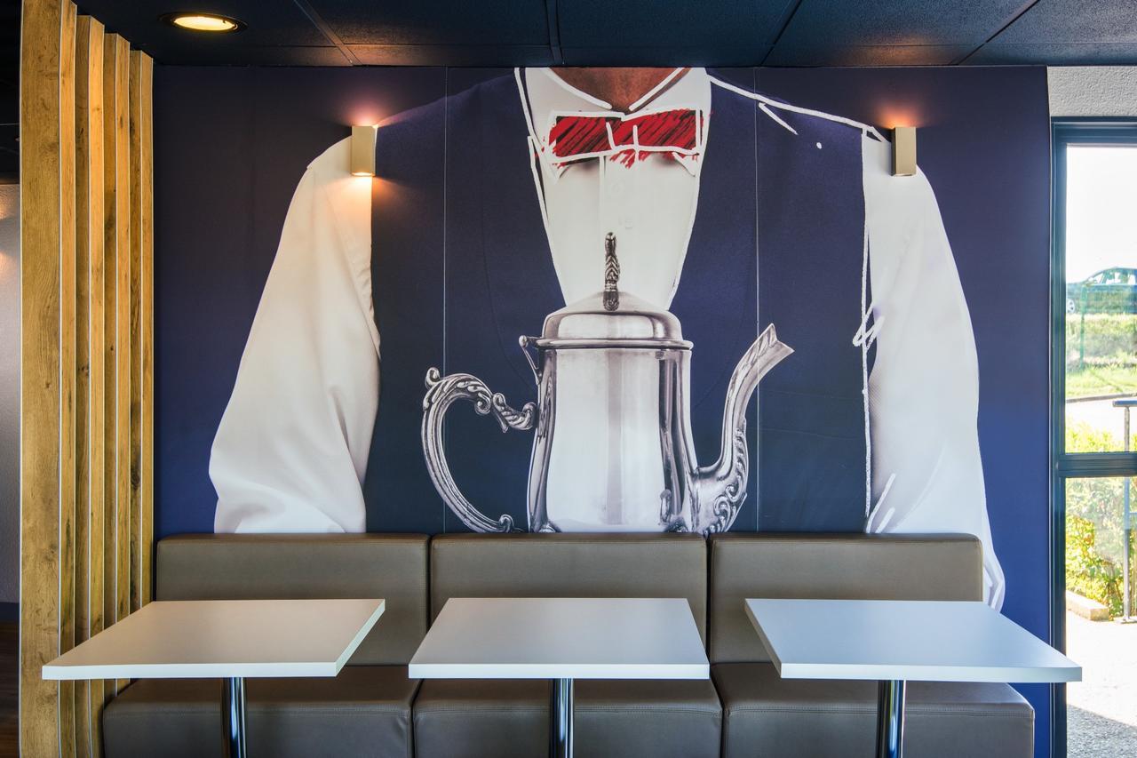 Ibis Budget Rennes Route De Saint Malo Montgermont Екстериор снимка