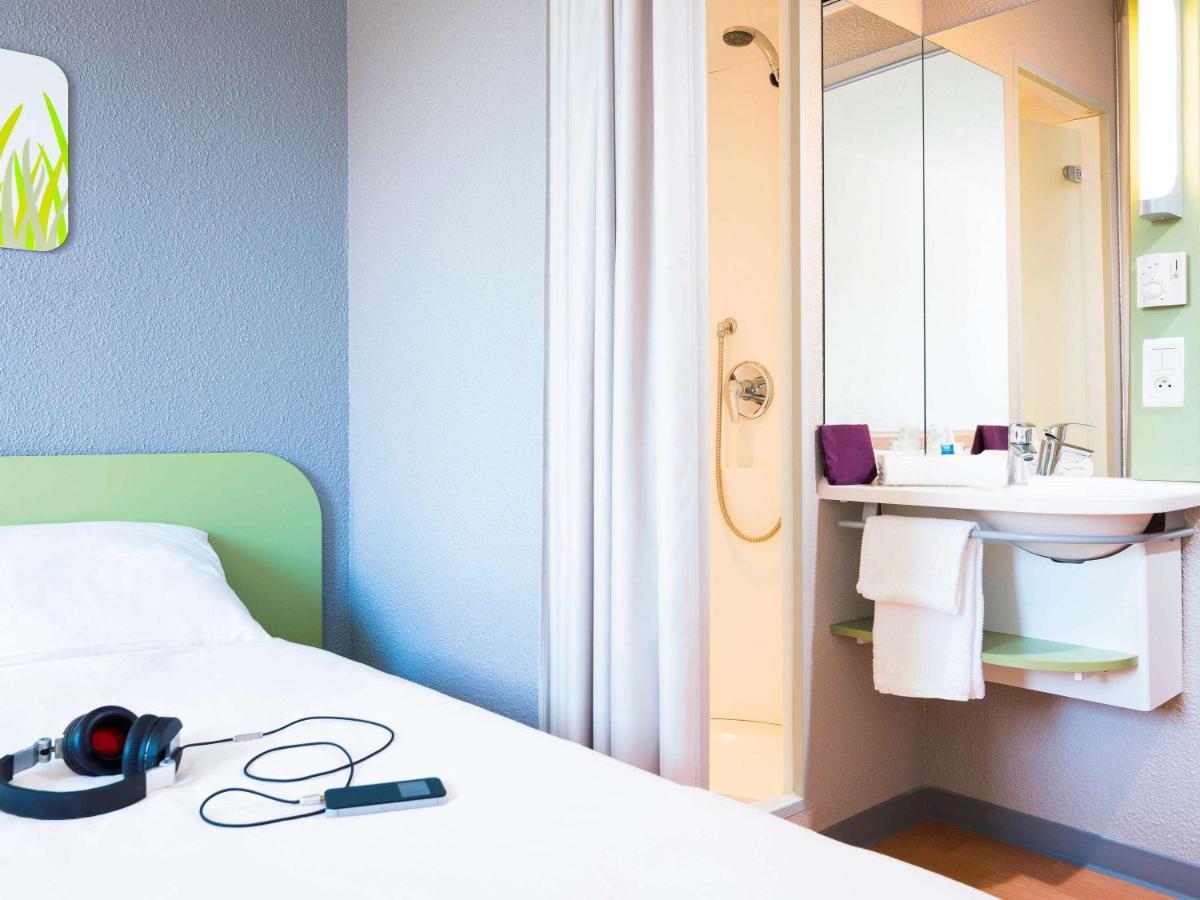 Ibis Budget Rennes Route De Saint Malo Montgermont Екстериор снимка